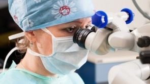 Oční klinika NeoVize Brno implantuje výhradně bezpečné a kvalitní nitrooční čočky z USA a Německa